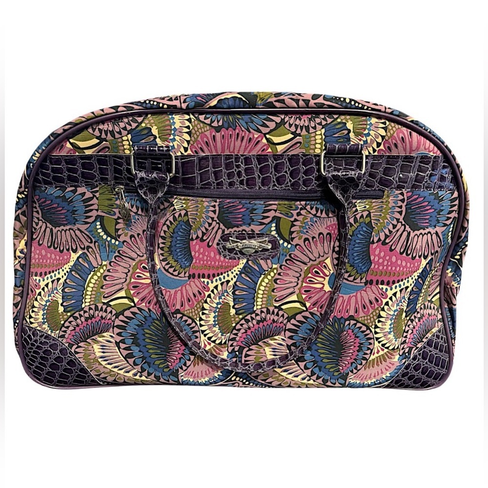 rolling duffle bag like new 22x24in kathy